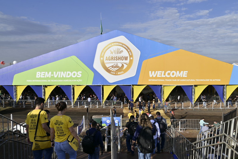Agrishow 2026 registra queda de 22% e movimenta R$ 11,4 bilhões em negócios