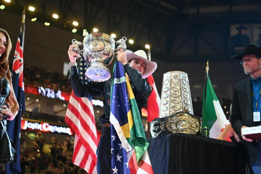 Crimber confirma favoritismo e conquista título mundial no Texas